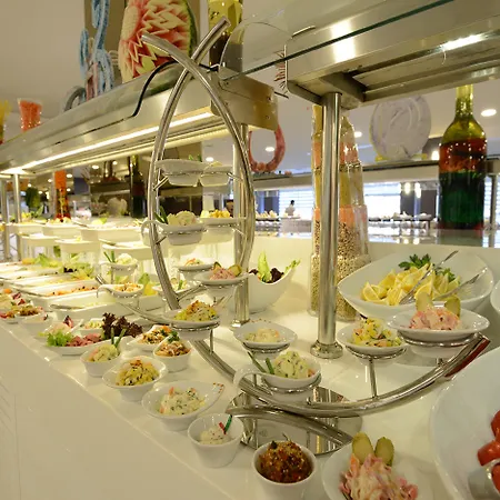 绿色天然钻石酒店 马尔马里斯